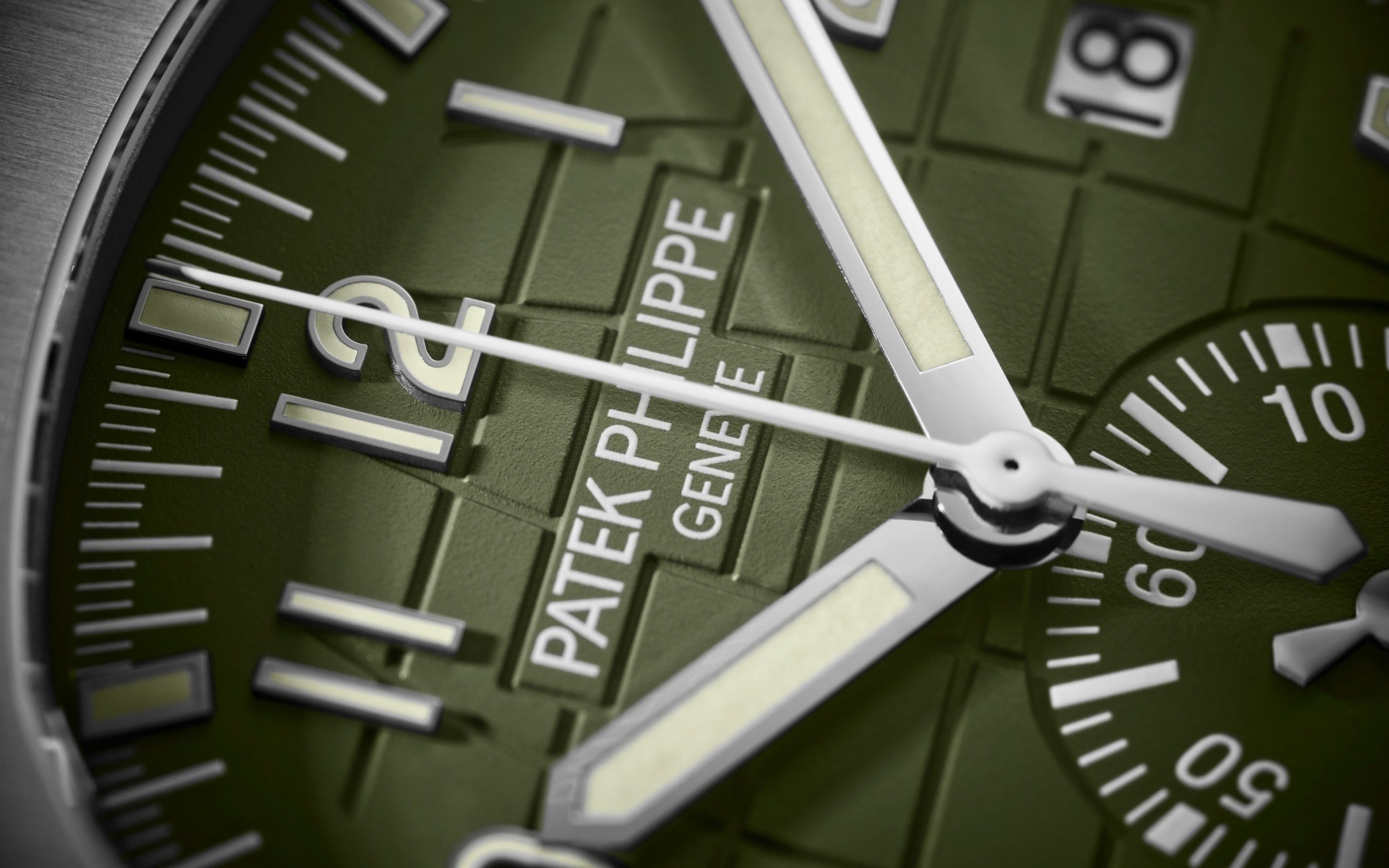 Patek Philippe Aquanaut Chronograph, 18k White Gold, 42,2mm, Ref# 5968G-010 - Image 6